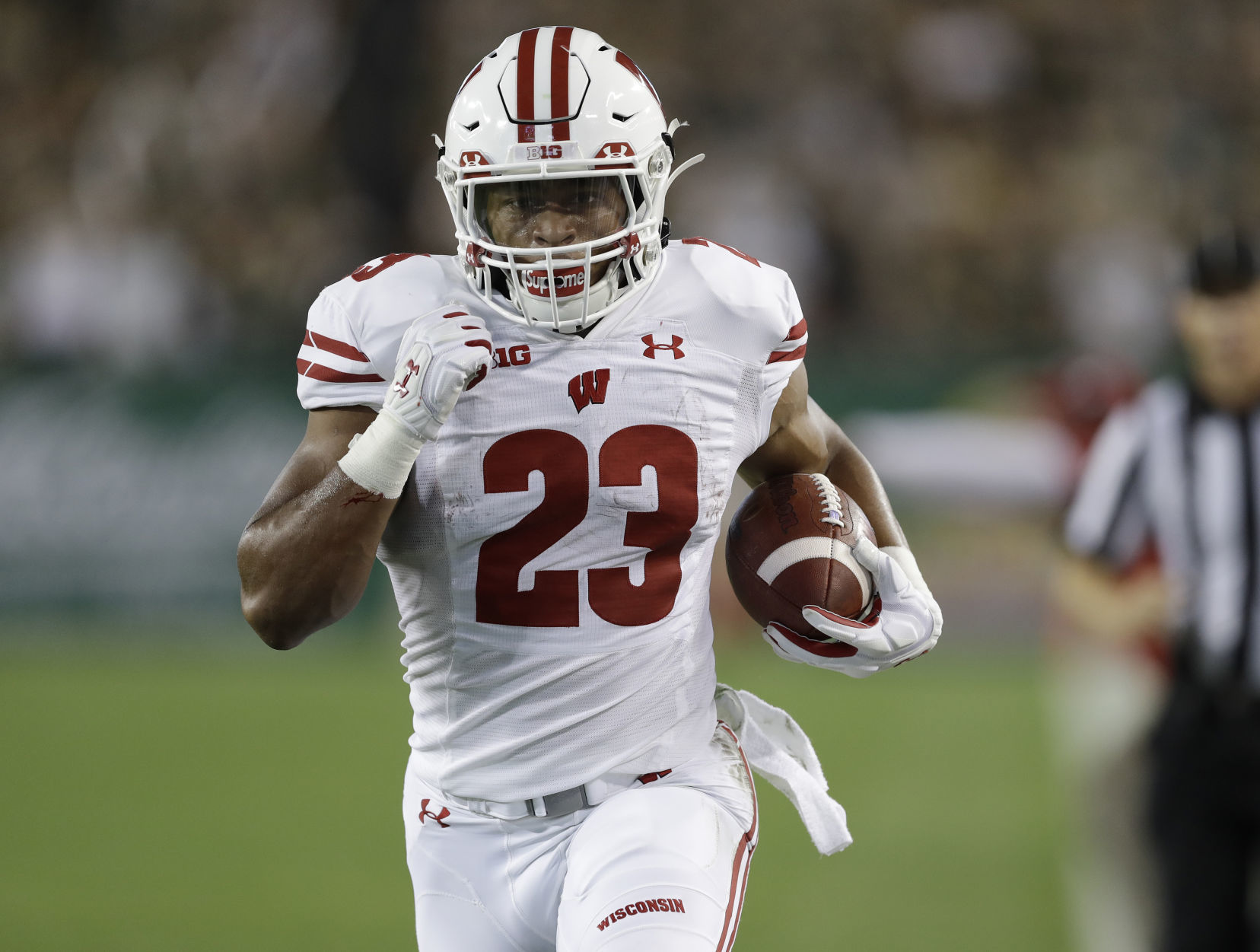 Badgers 49, Bulls 0